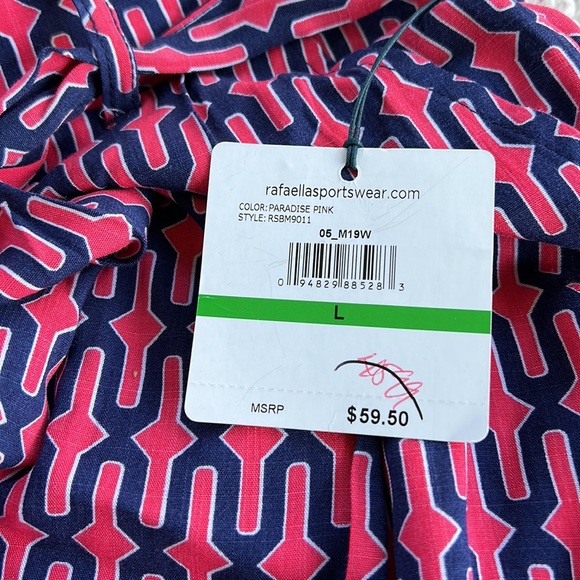 NWT Rafaella Weekend Patterned Shorts
Size large - Picture 6 of 7